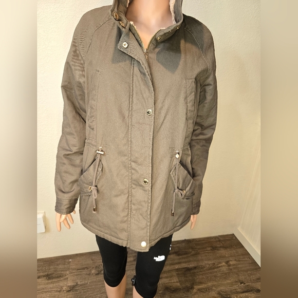 Collectionb New York Women’s Parka Jacket size L, Olive Green, Drawstring Waist - Picture 4 of 12